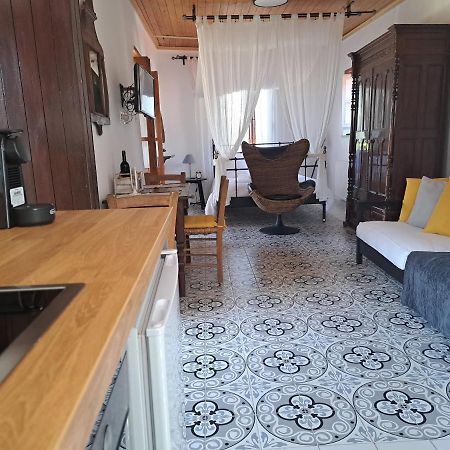 Liakoto Pension Panayia Buitenkant foto