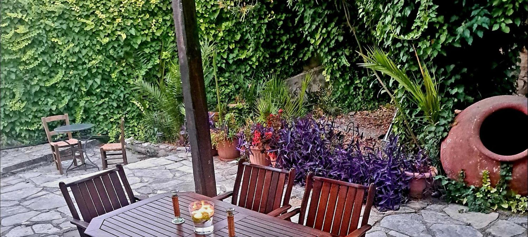 Liakoto Pension Panayia Buitenkant foto